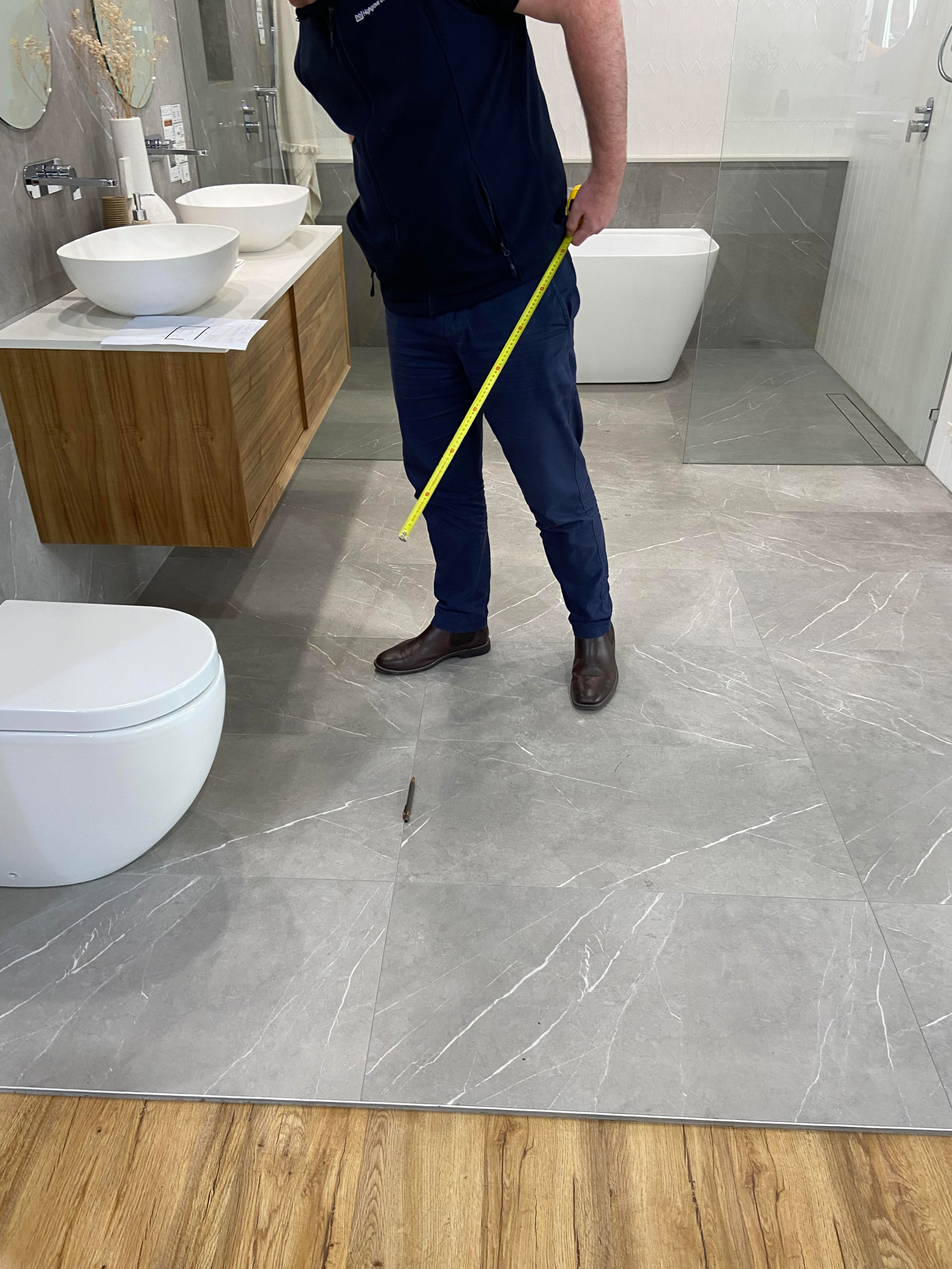 REBUILD OF A GRAND  BATHROOM