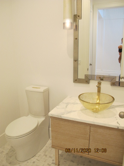 Example of a transitional home design design in Boston
