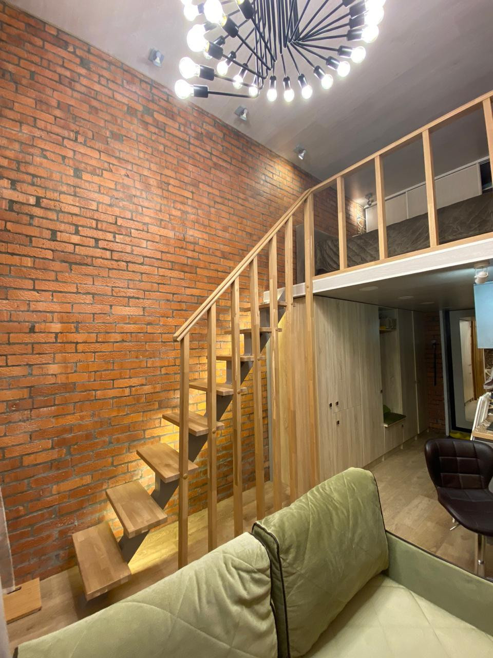 Двухуровневые апартаменты на Окружной