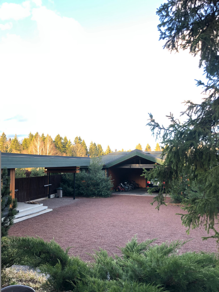 Дача в Подмосковье Pine's Color