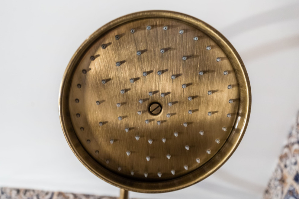 Первая остановка "Полярная станция"