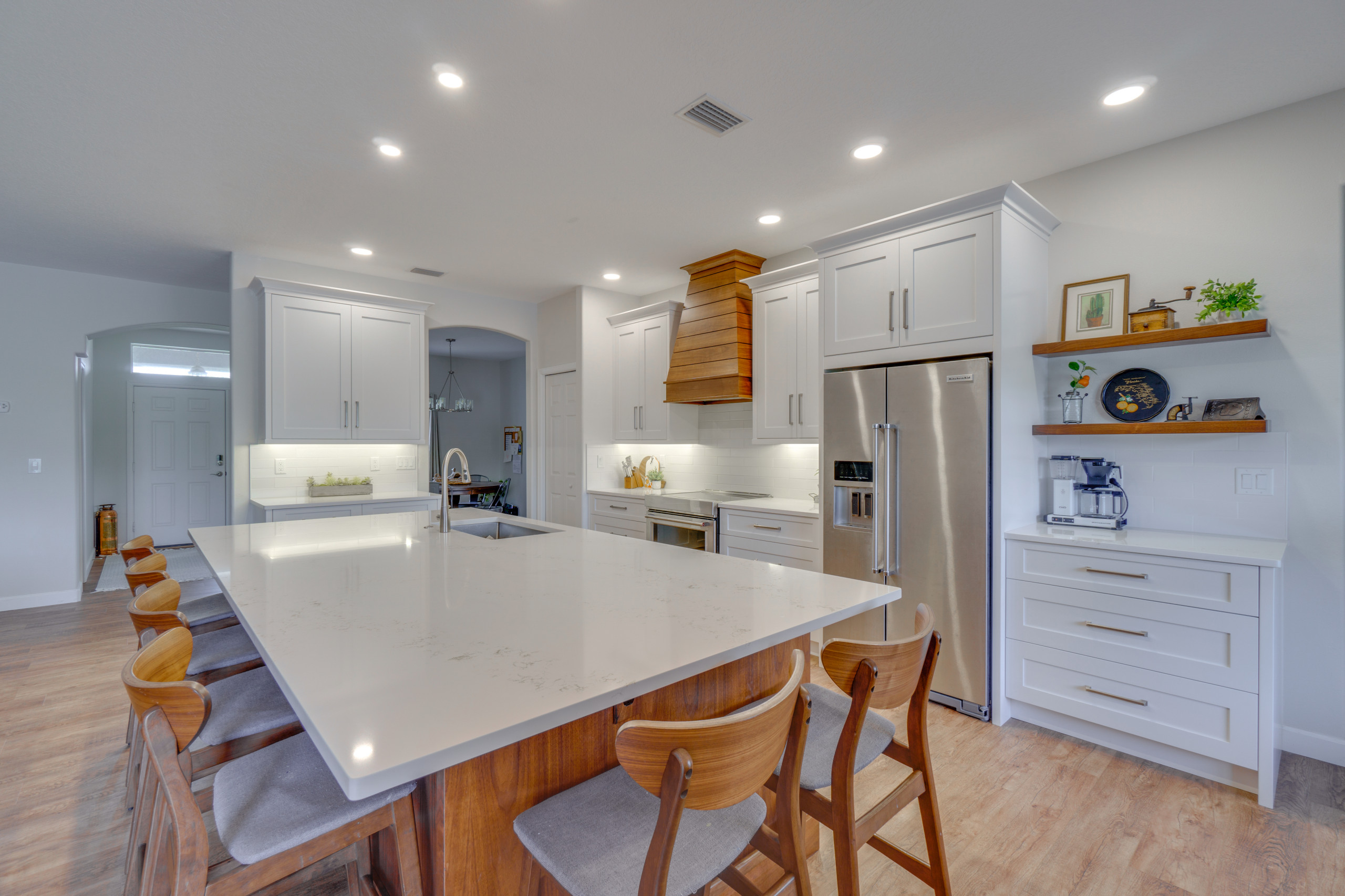 Kitchen - kitchen idea in Orlando