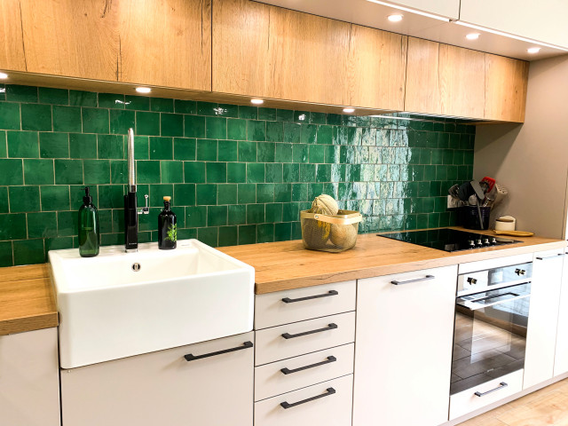 Acapulco tropical-kitchen