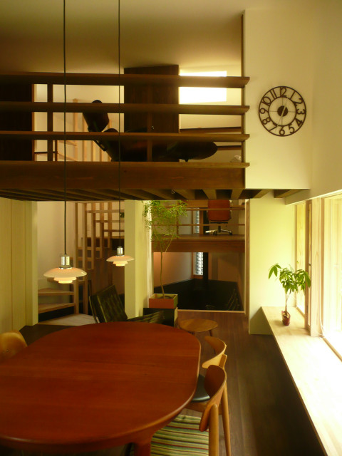 KR-HOUSE mid-century-wohnbereich