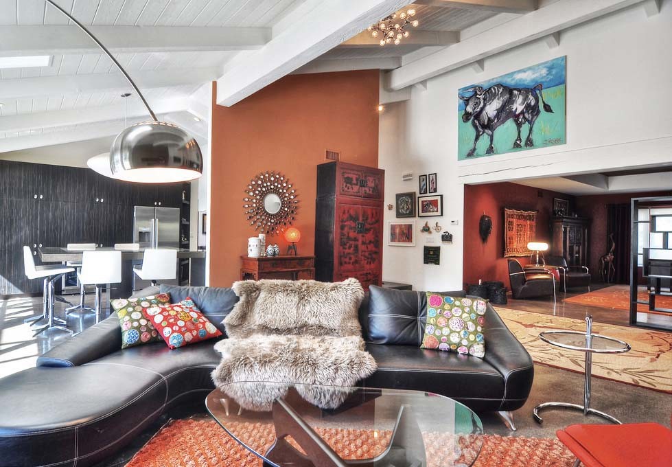 Inspiration for a midcentury family room in Orange County.