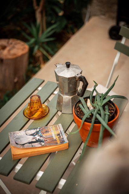 Casa Arcu Retreat - Giardino contemporary-courtyard