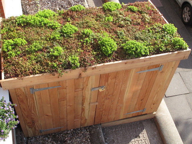 Green roof bike shed projects - Contemporary - Shed 