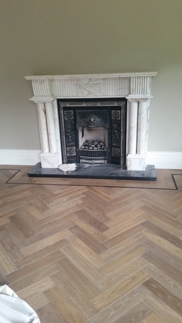 Special Order Herringbone in Private Residence sekelskiftes-vardagsrum