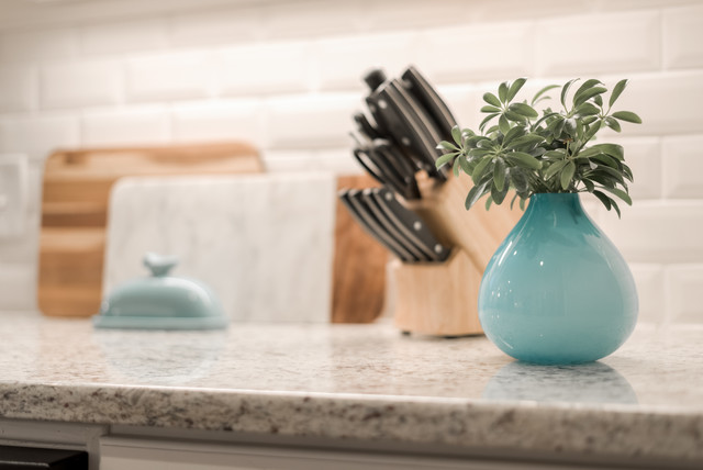 Maximizing a Small Kitchen classique-chic-cuisine