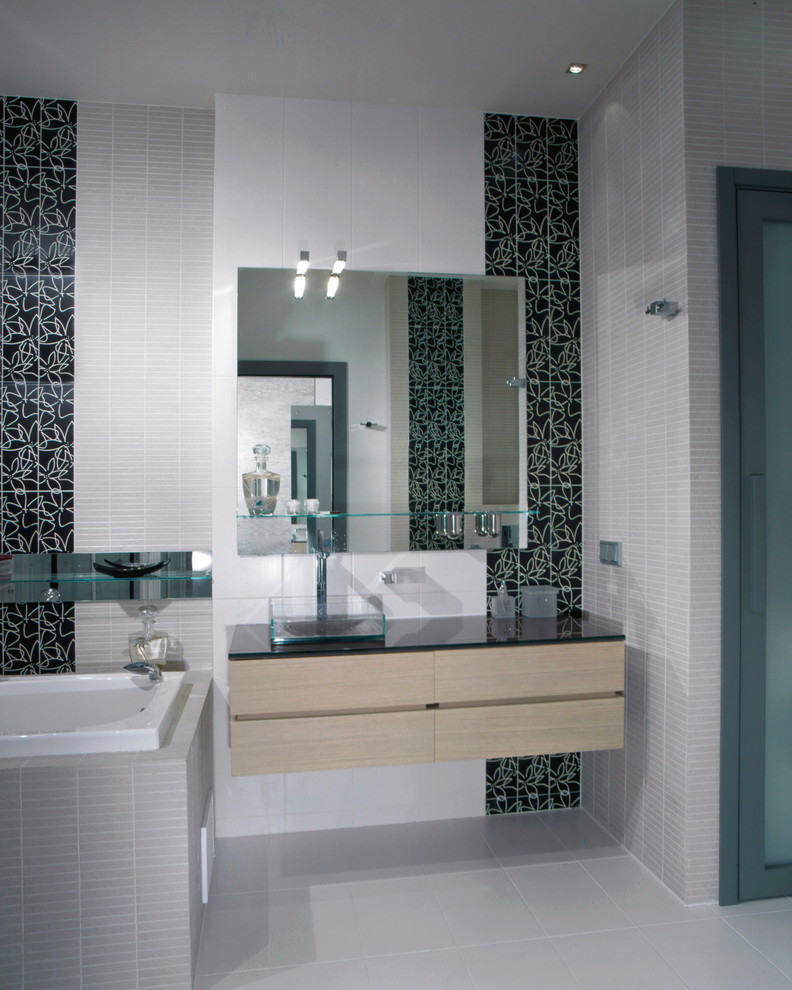 Очень лаконичная квартира в стиле минимализм.