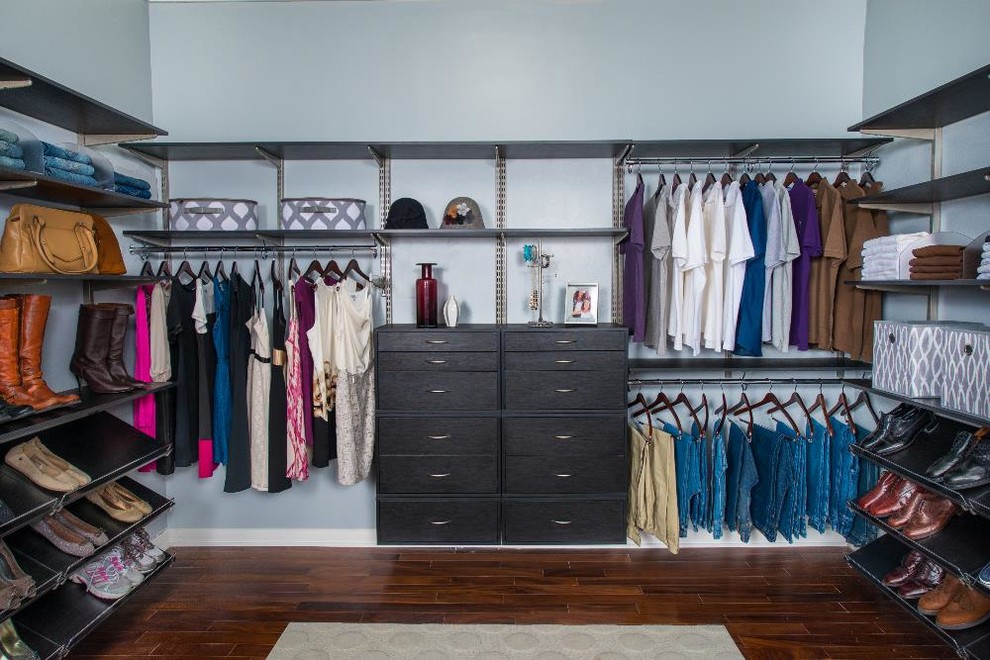 This is an example of a transitional gender-neutral walk-in wardrobe in Las Vegas.
