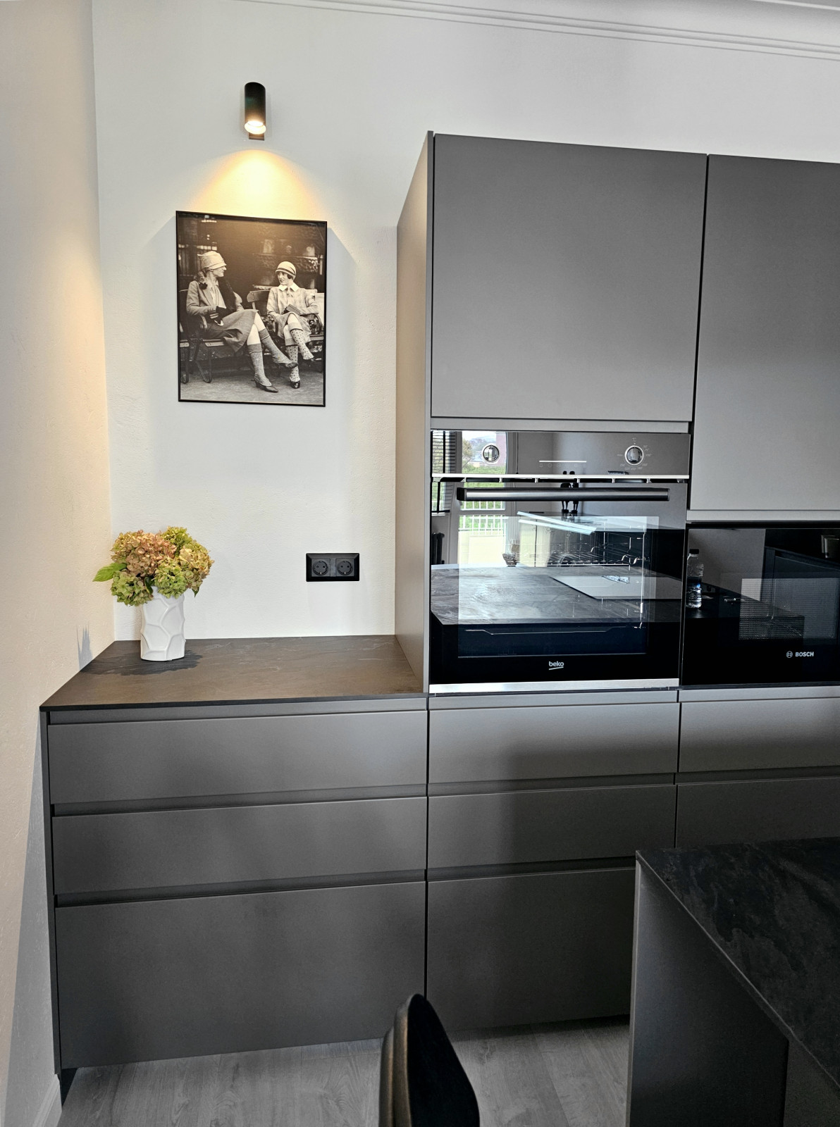 Kairis.Черно-белое кино