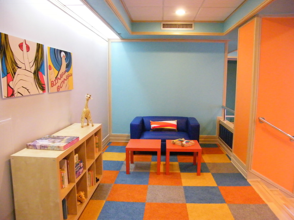 Photo of a modern kids' room in Miami.