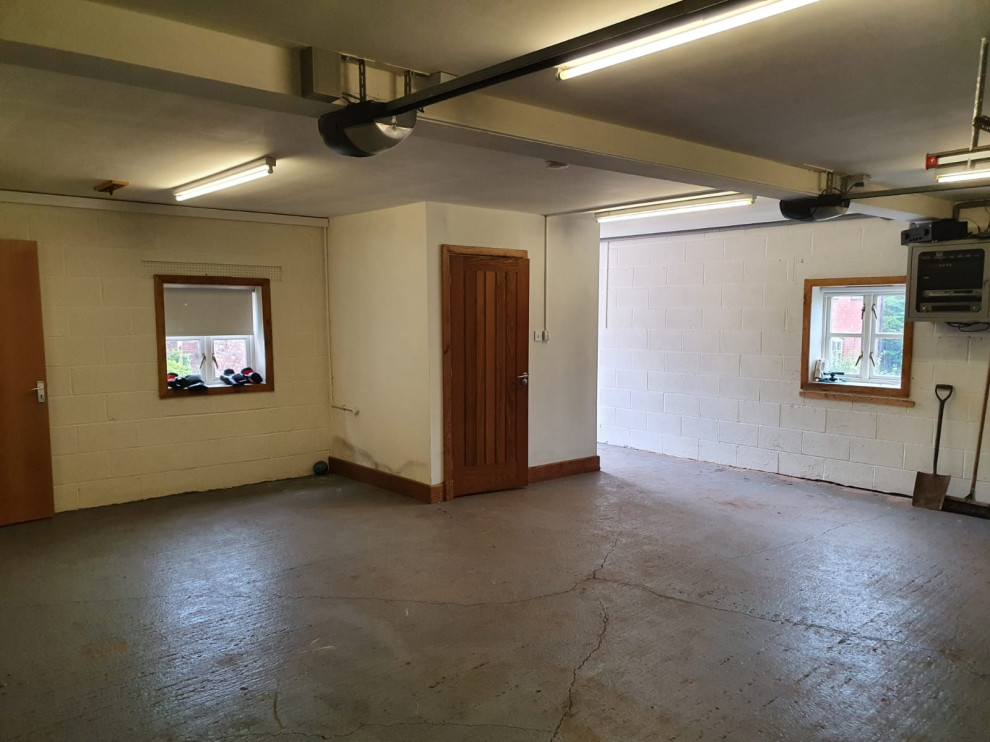 Garage Conversion to Man Pad