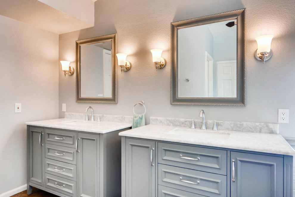 Modern Bathroom
