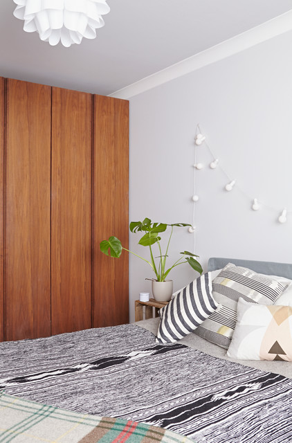 Cadogan Court eclectic-bedroom