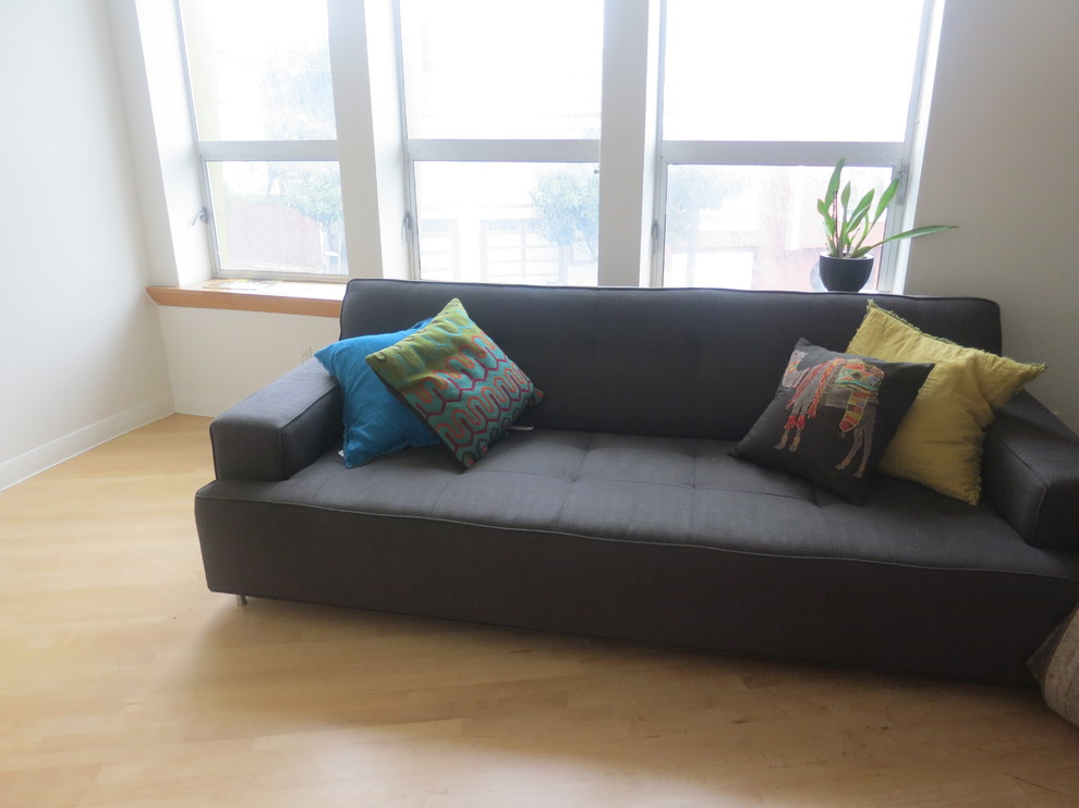 Need help with Rug color paletteGray couch/Blue green chair
