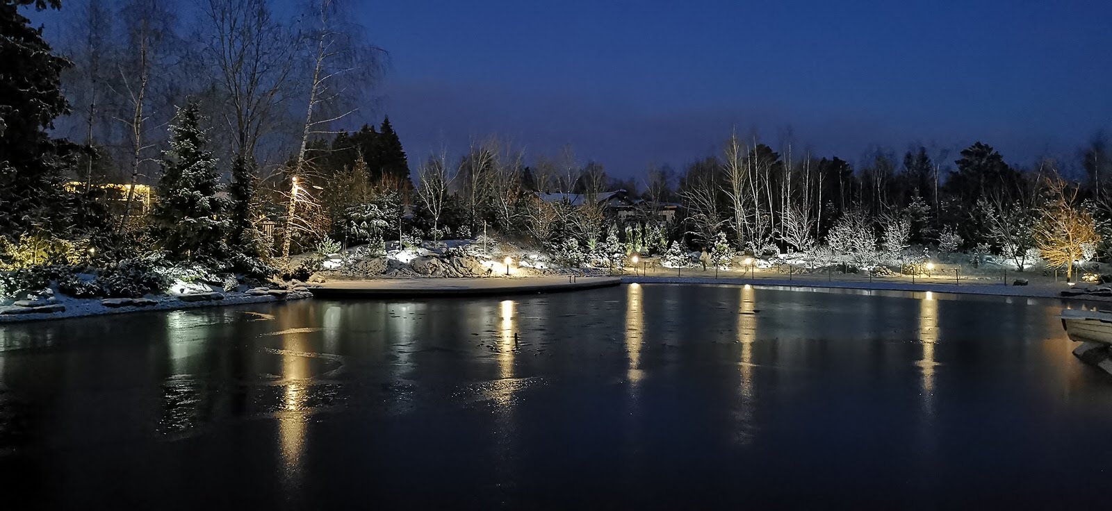 Лесное озеро