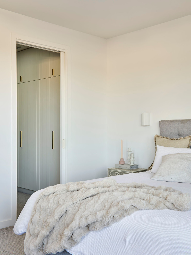Contemporary bedroom in Geelong.