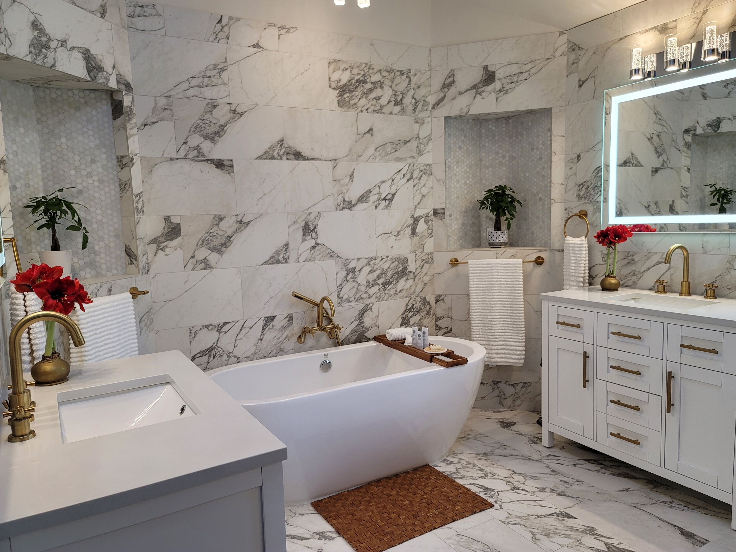 Dream white Bathroom