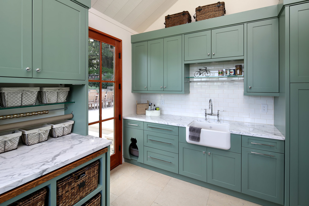 Inspiration for a transitional kitchen remodel in San Francisco