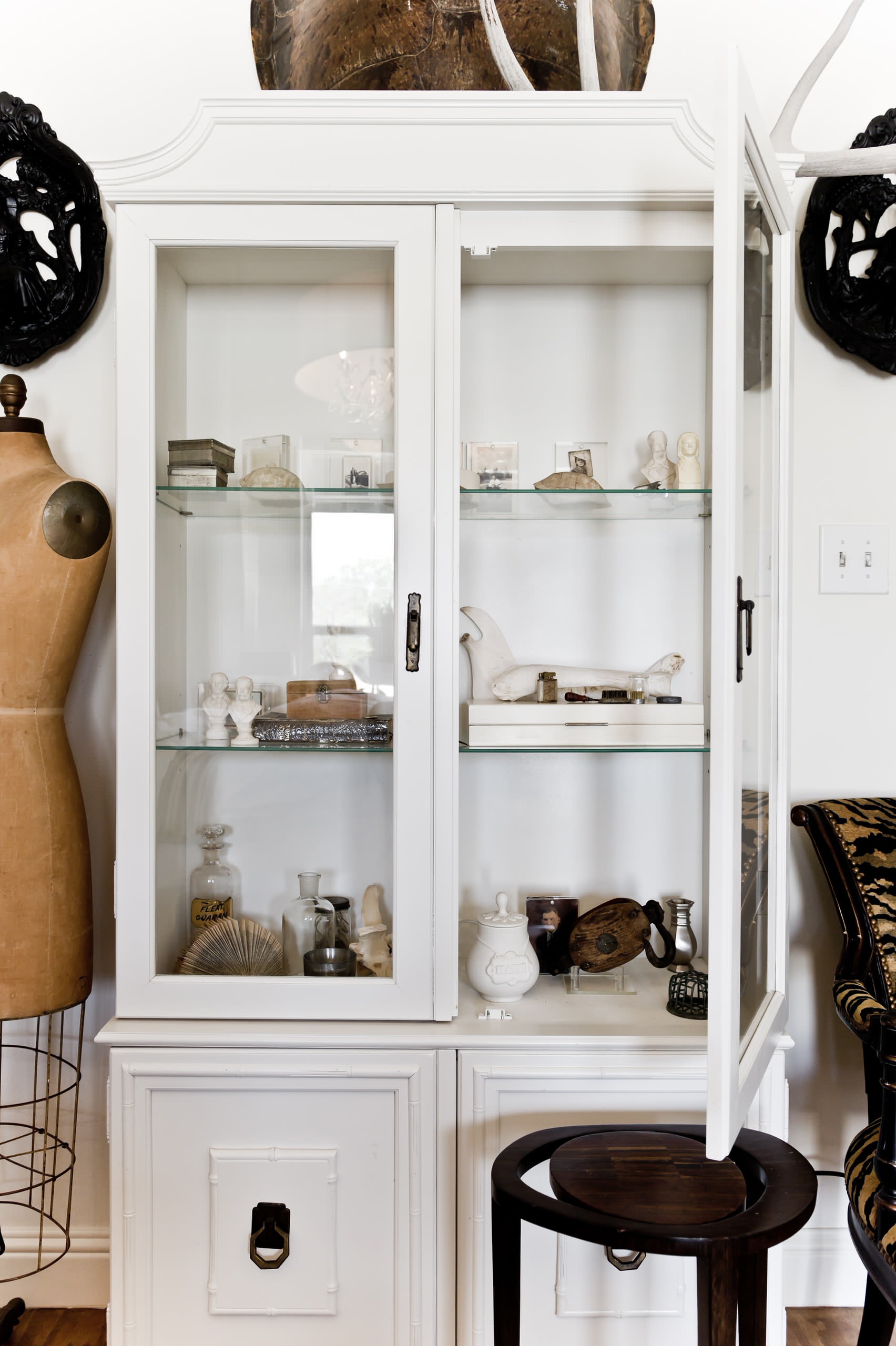How To Build A Curio Cabinet - Infoupdate.org