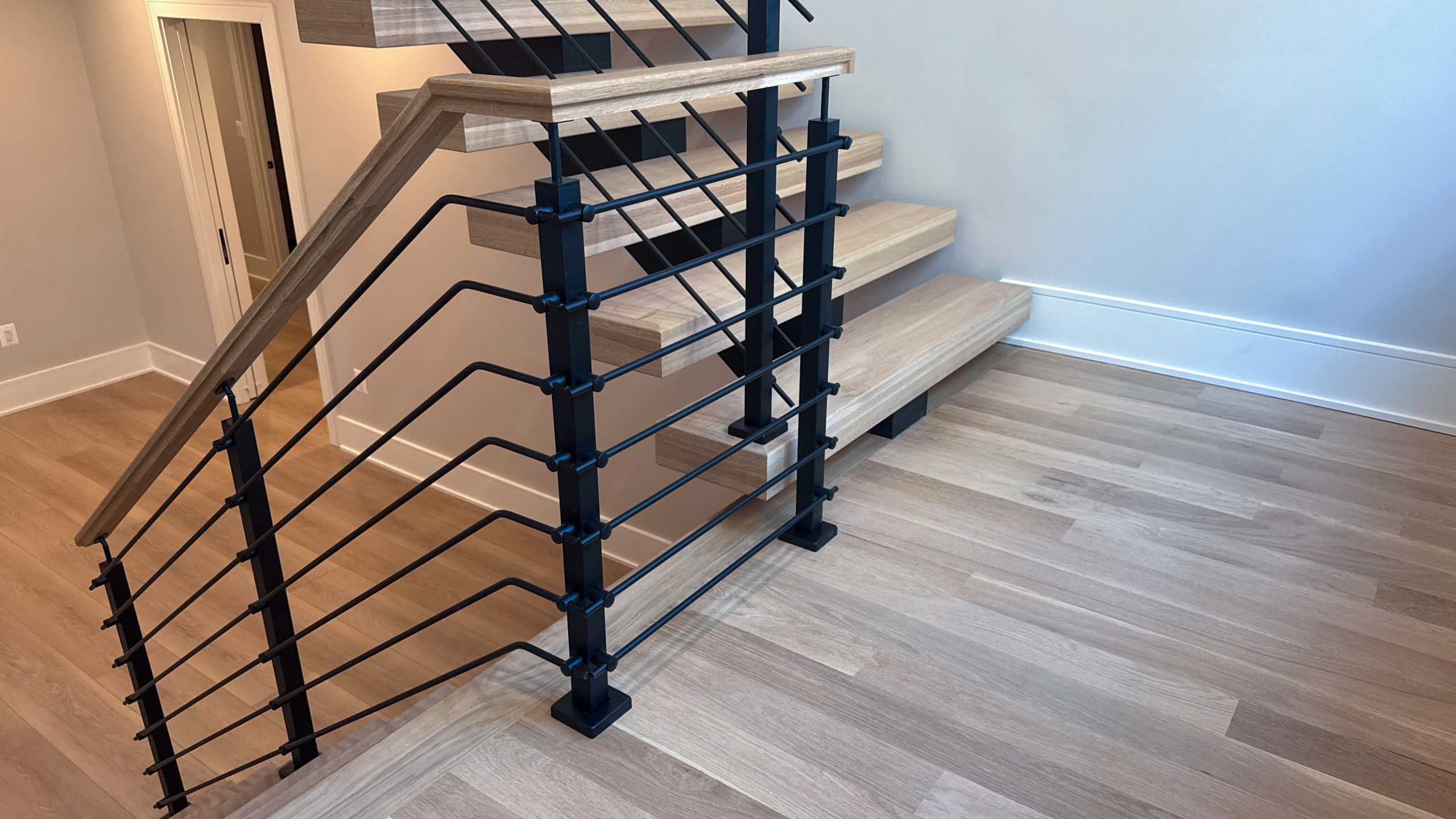 Project #147 | Modern Staircase with Seattle Style Stringer