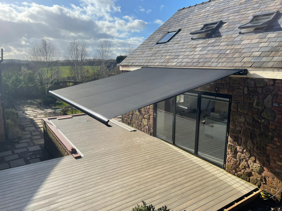 Garage Conversion to Man Pad