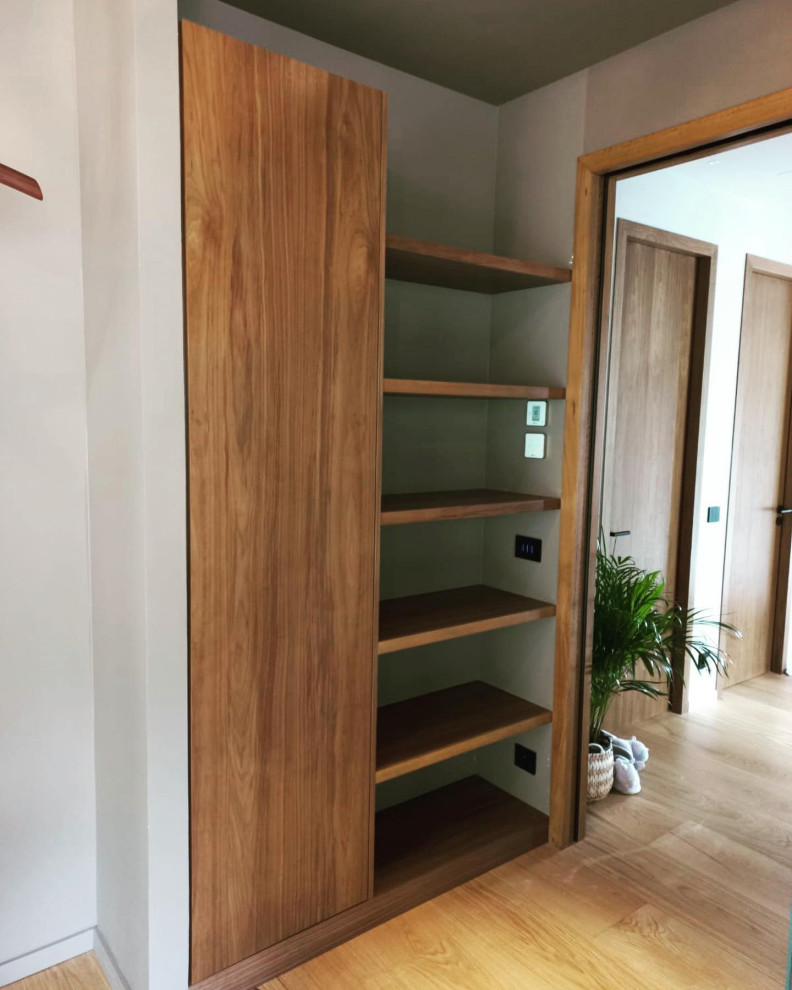 Fabrication sur mesure et pose de deux aménagement intérieur