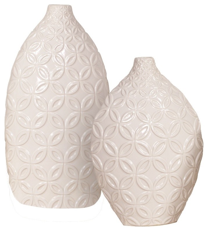 textured pottery vase