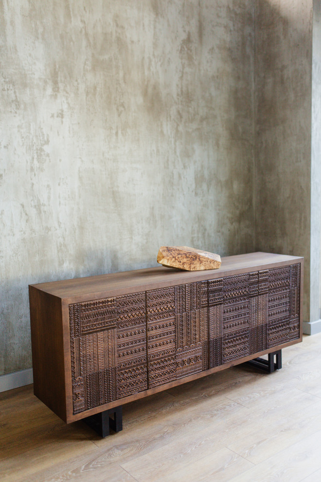 Комод в африканском стиле