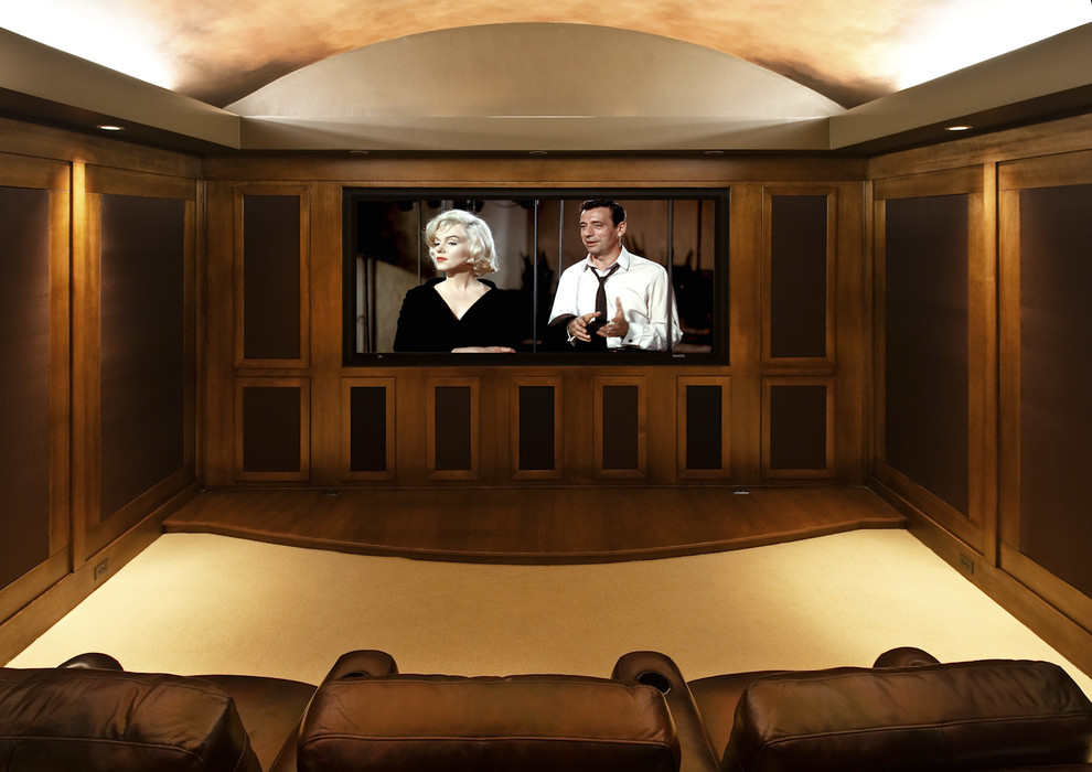 Design ideas for a large traditional enclosed home theatre in Portland with carpet.