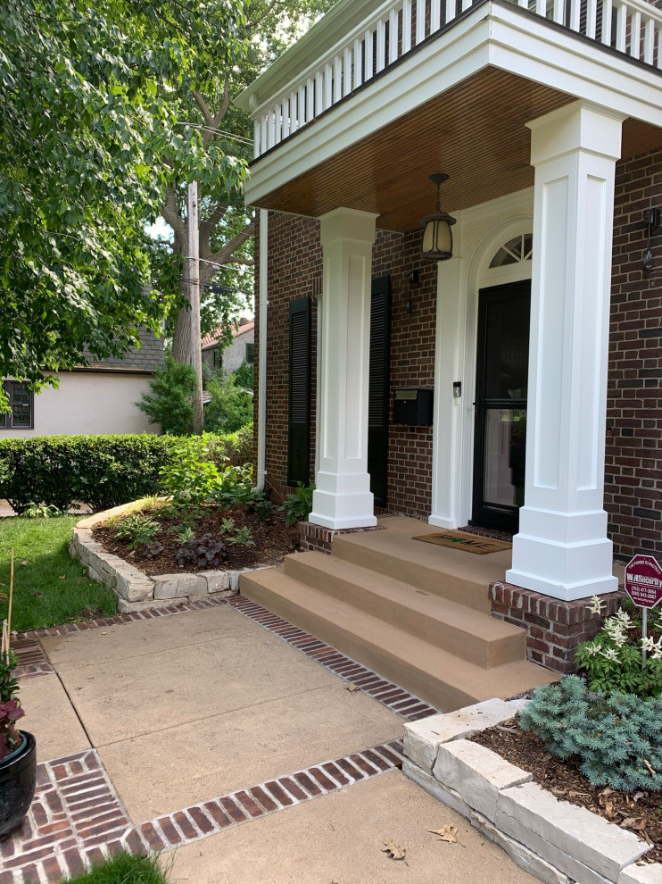 St. Paul Brick House Gardens