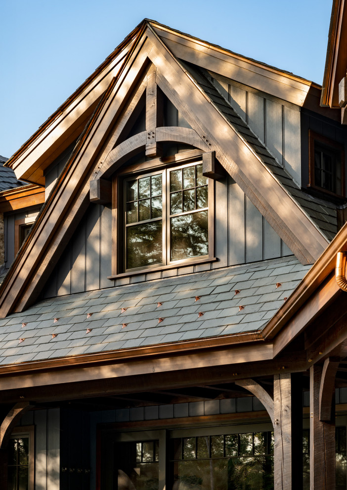 Mountain style home design photo in Boston