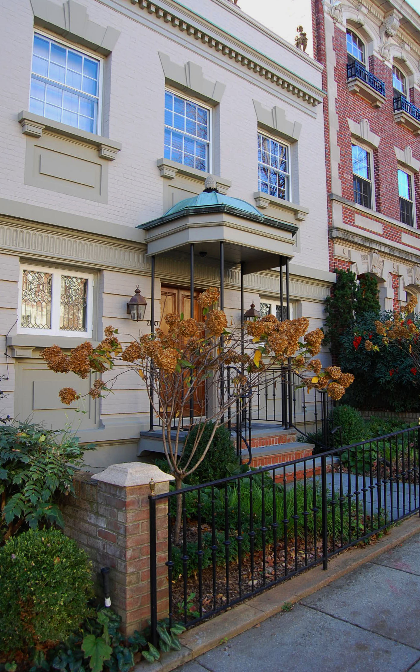 Kalorama DC Courtyard Garden