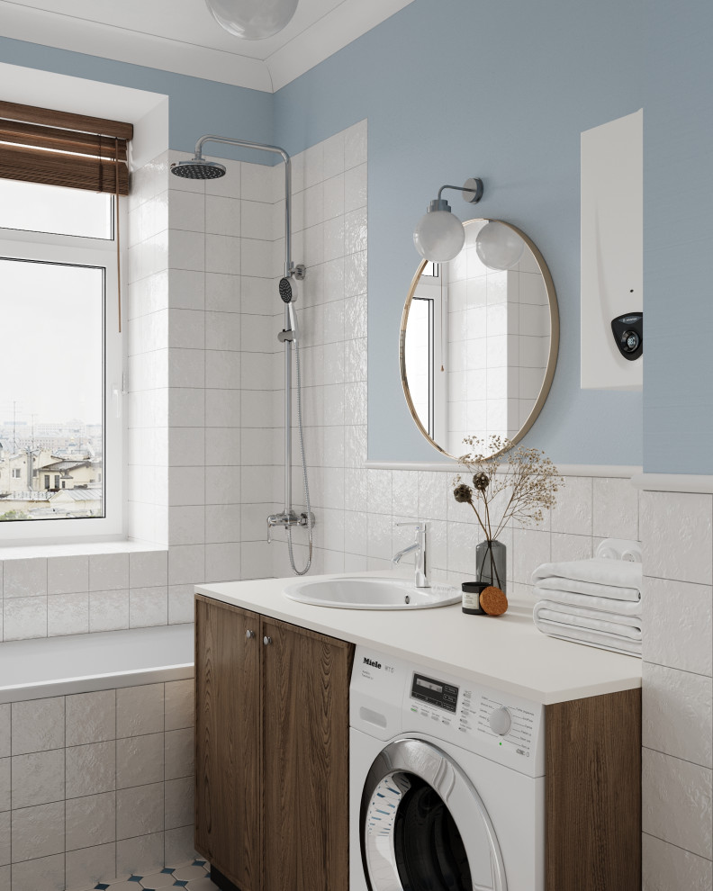 Ванная комната с окном