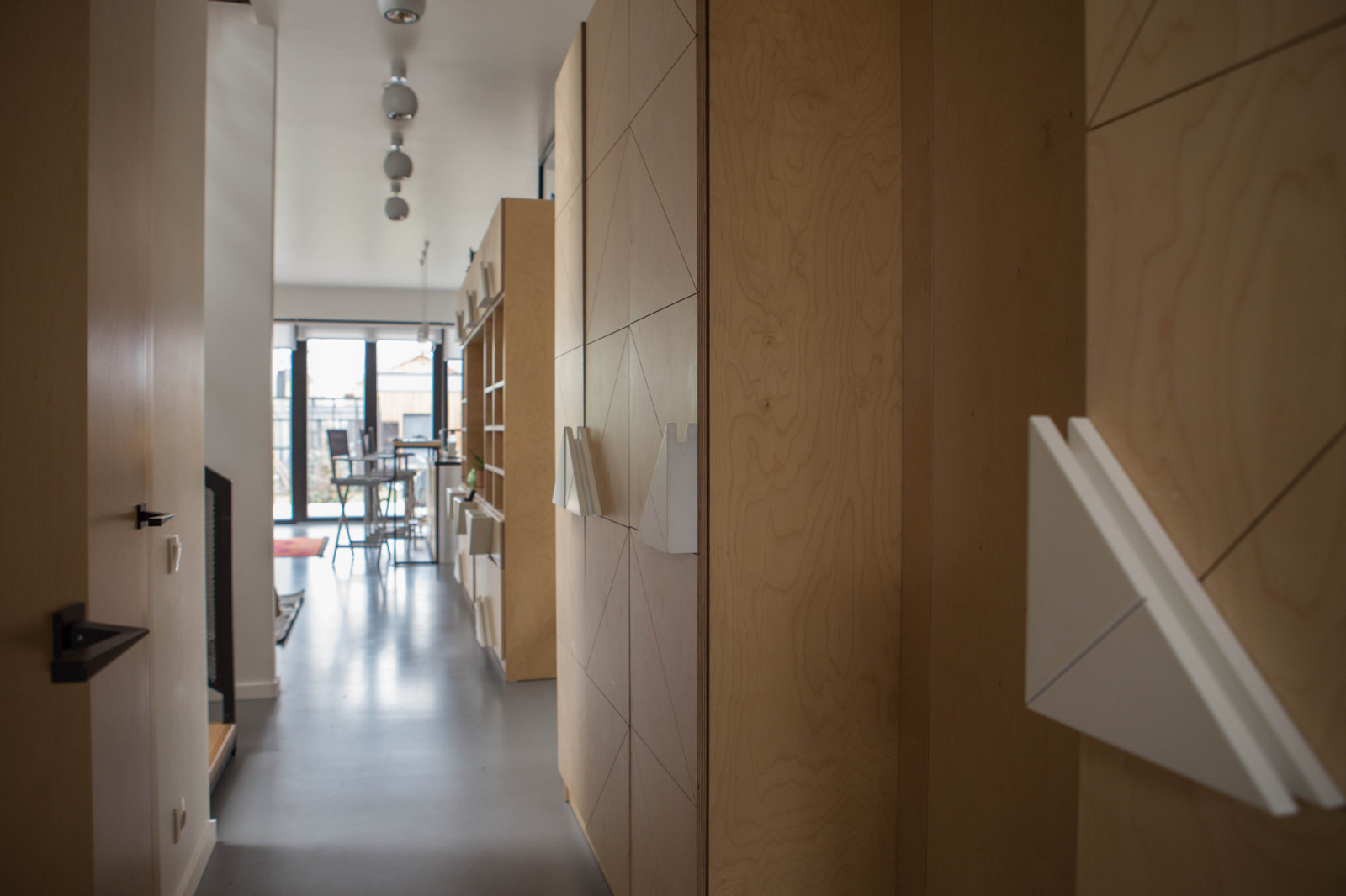 Вид в сторону гостиной