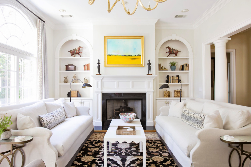 Example of a transitional home design design in Atlanta