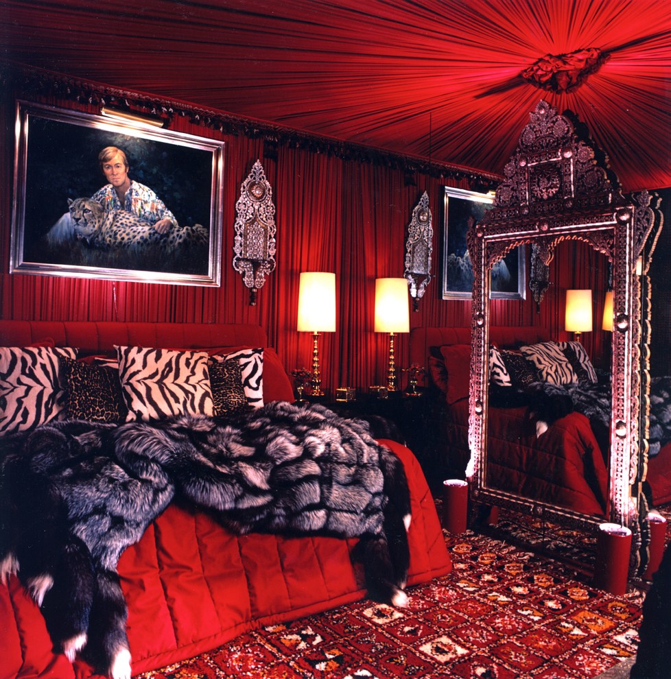 Photo of an eclectic bedroom in DC Metro.