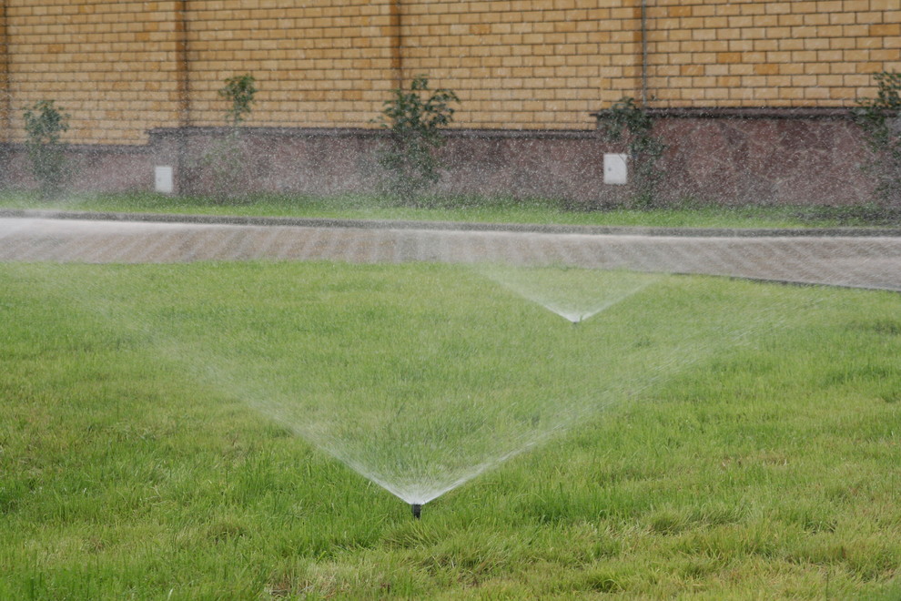 Работа системы автоматического полива