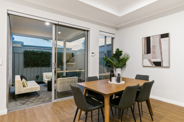 Beck Place, Warwick Quadplex modern-matplats
