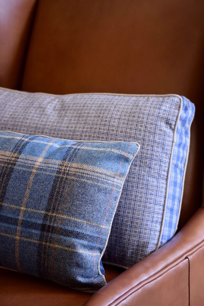Home design - transitional built-in desk carpeted and beige floor home design idea in Seattle with beige walls