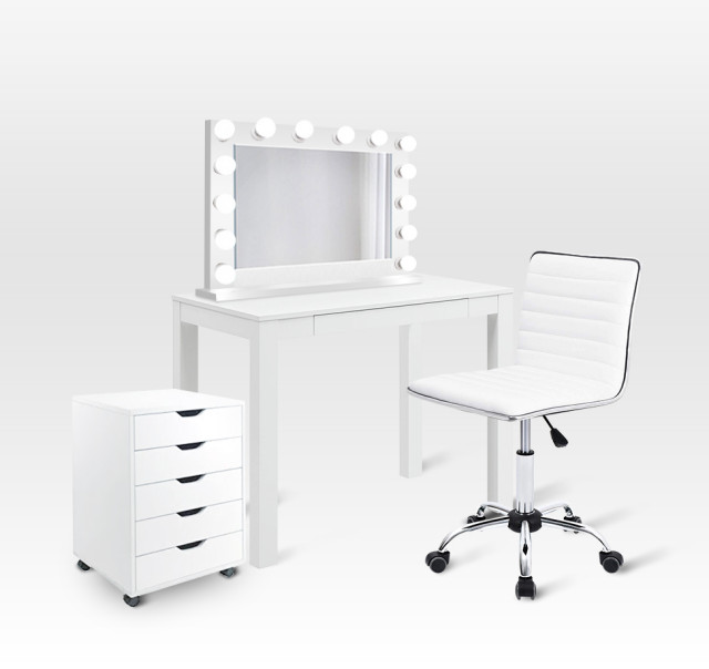 Glam Makeup Station With Hollywood Mirror Contemporary Bedroom Makeup Vanities By Krugg Reflections