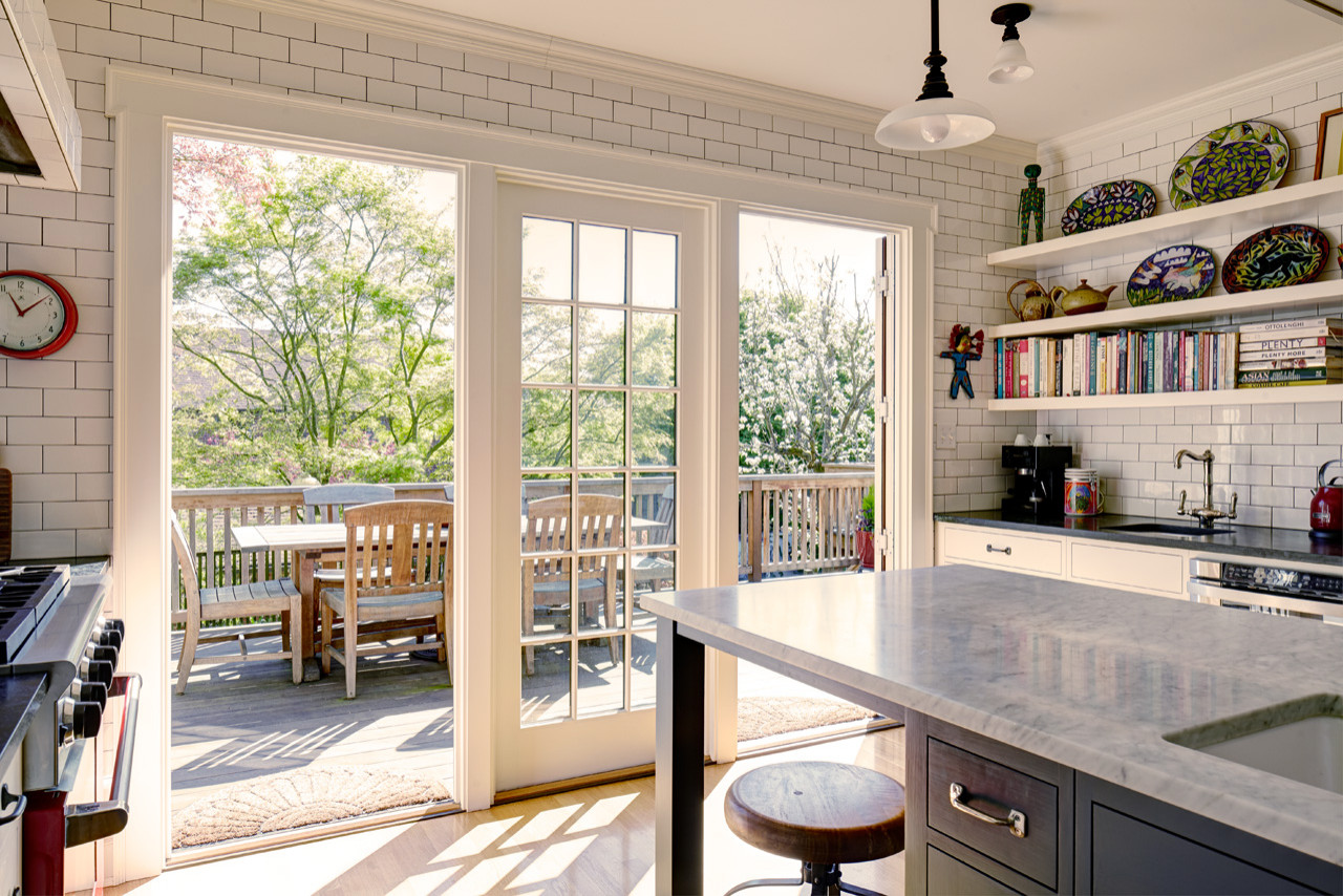 Mount Baker kitchen & Deck