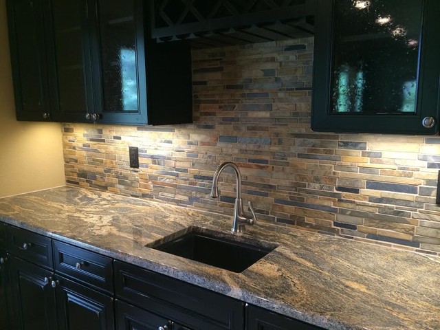 Kitchens transitional-home-bar