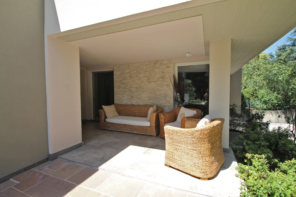Ampliamento, restyling con piscina di una villa sulle colline bolognesi, Bologna