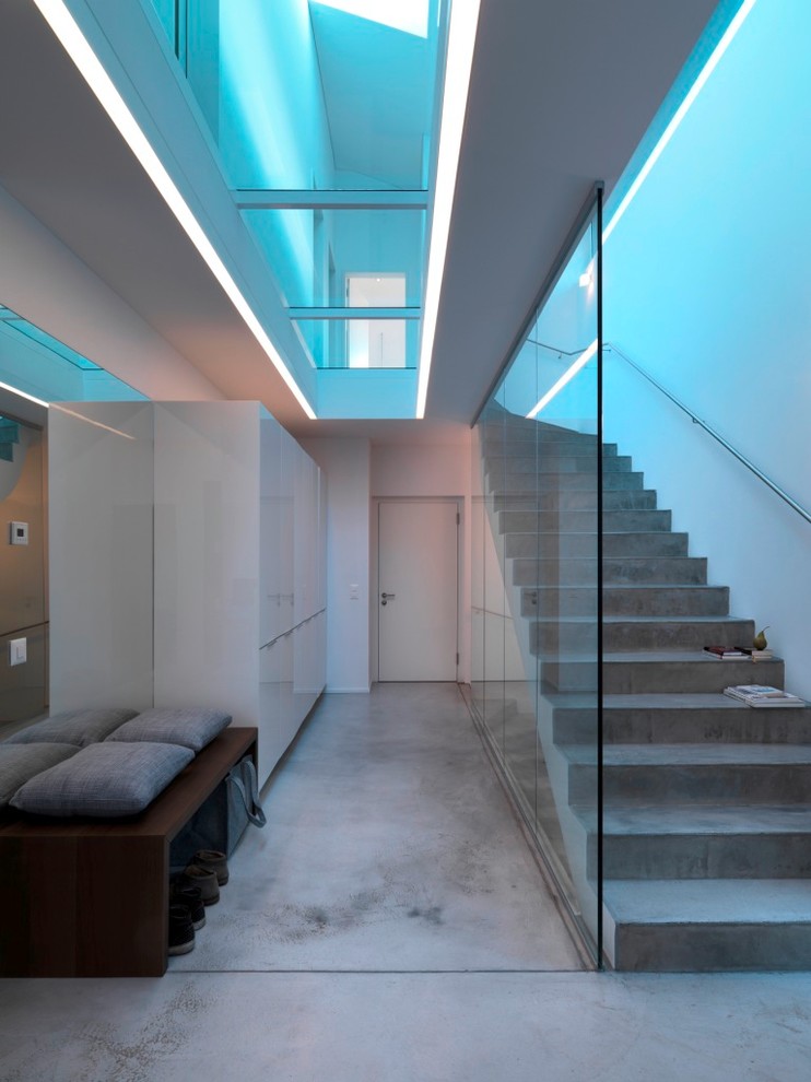 Moderner Flur in Sonstige