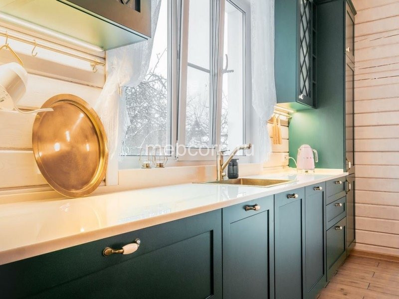 Кухня в загородный дом