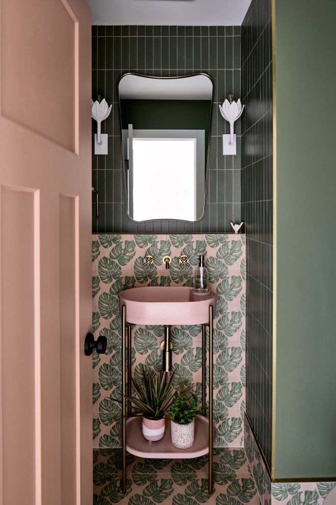 Edgy Colonial Meets Resort Living in McLean, Virginia - Contemporary ...