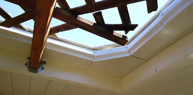 LeafGuard Gutters klassisk-fasad